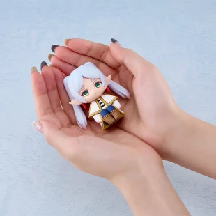 Nendoroid Plus: Frieren: Beyond Journey's End - Frieren Rubber Mascot