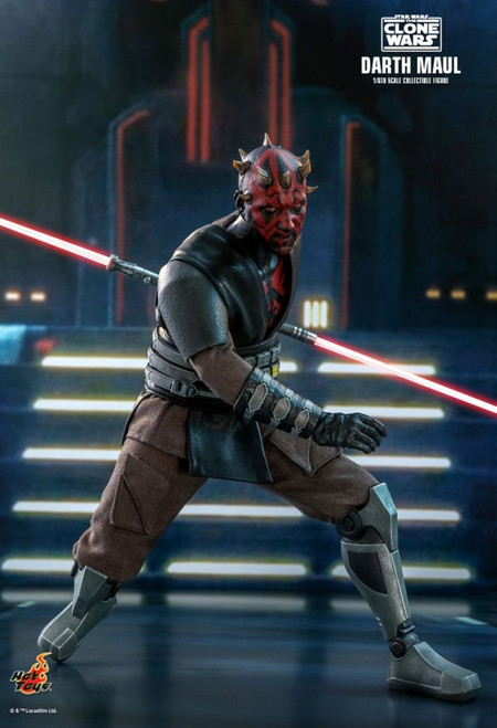 Star Wars: Clone Wars Darth Maul 1/6 Scale Hot Toys Figure Star Wars: Clone Wars Darth Maul 1/6 Scale Hot Toys Figure