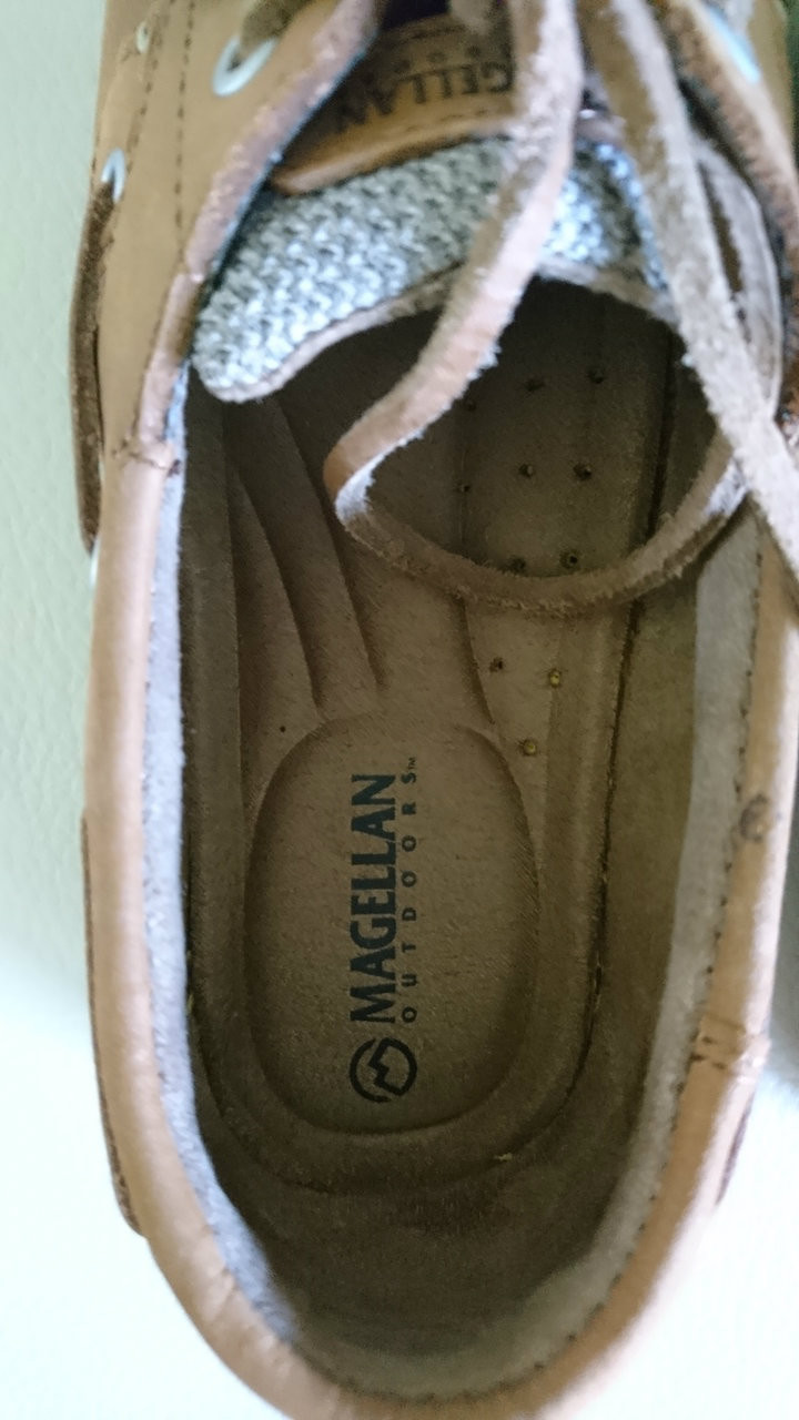 magellan boat shoes