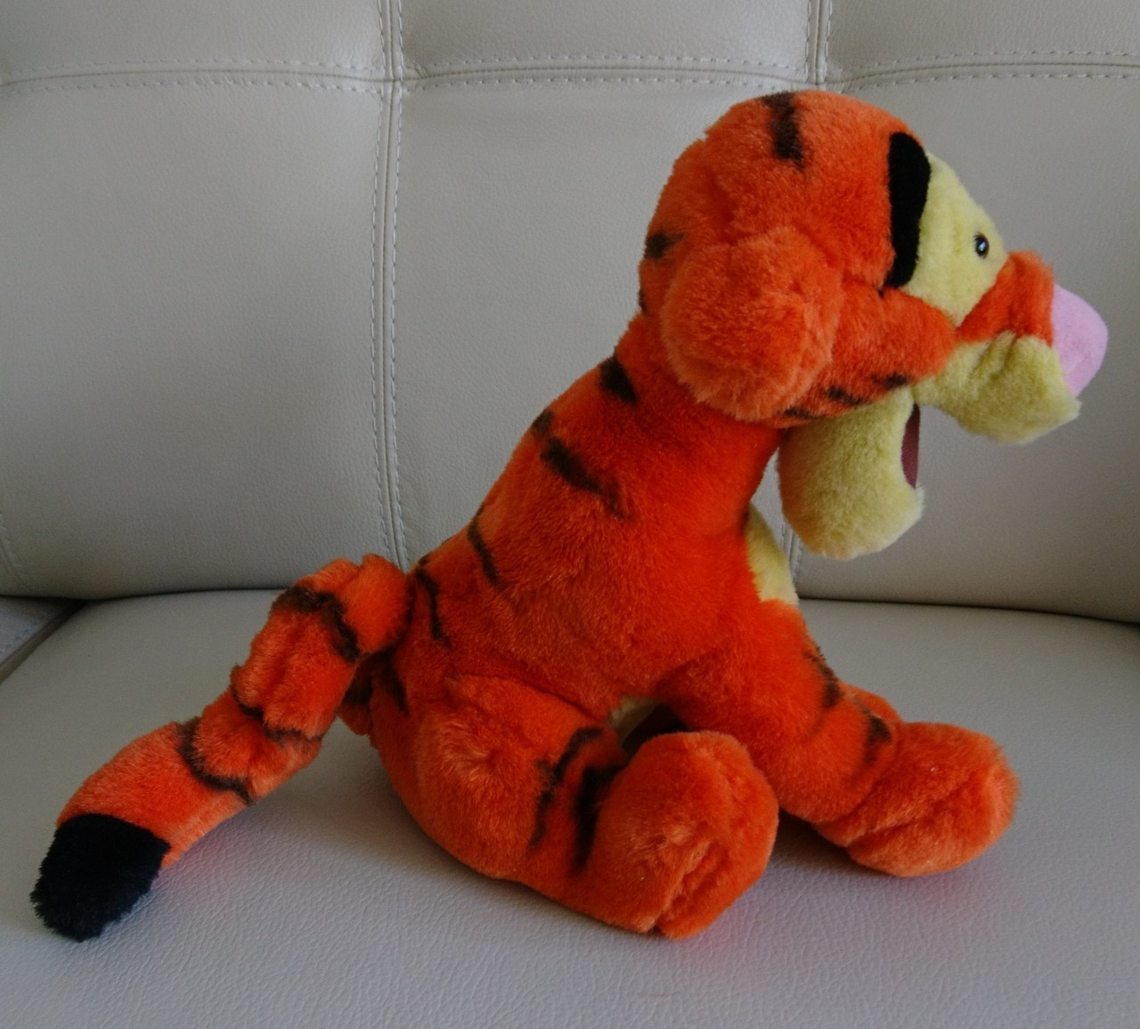 old tigger stuffed animal