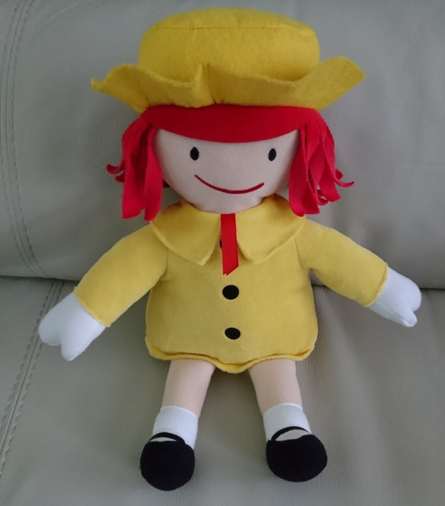 Doll - Kohl's Cares Madeline Yellow Dress & Hat - Red Hair - Plush 14" - Pre-Owned