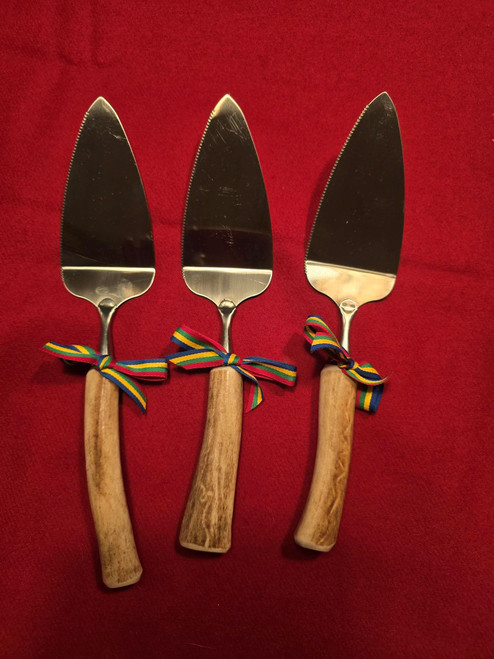 Tårtspade / pajspade med renhornsskaft