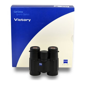 Zeiss Victory 10x32 FL  T* Binocular, Black,Comes with case, neck strap and lens covers, In Excellent Shape-UA353