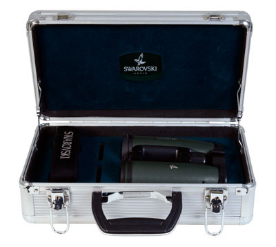 Swarovski EL 10x42 - In good condition with some usage marks. Comes with neck strap, lens cover in aluminum hard case.-UB704