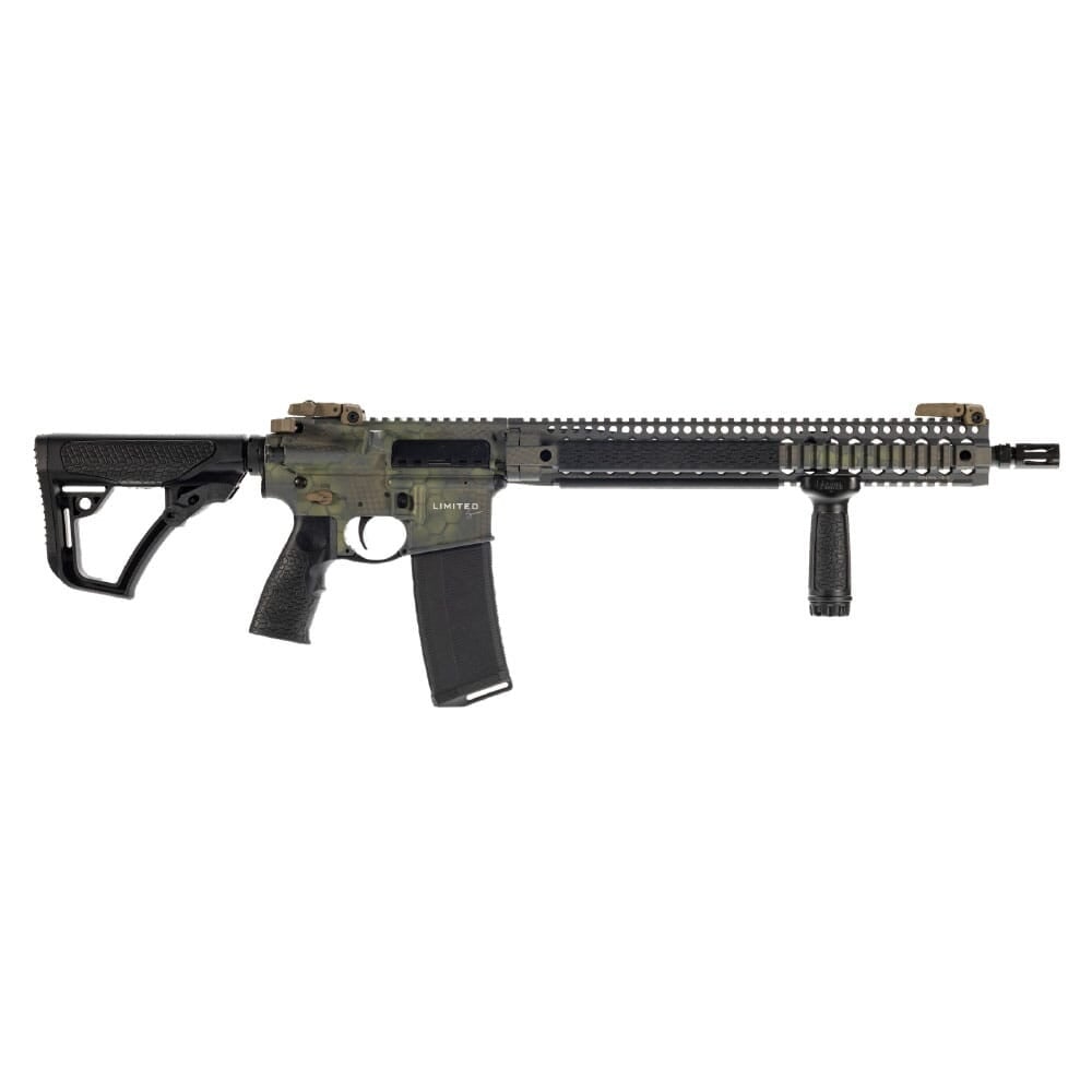 Daniel Defense 5.56mm NATO 16" Bbl 1:7 1/2x28 TPI Crocodile DDM4 V9 Rifle DLRLIMSER-002