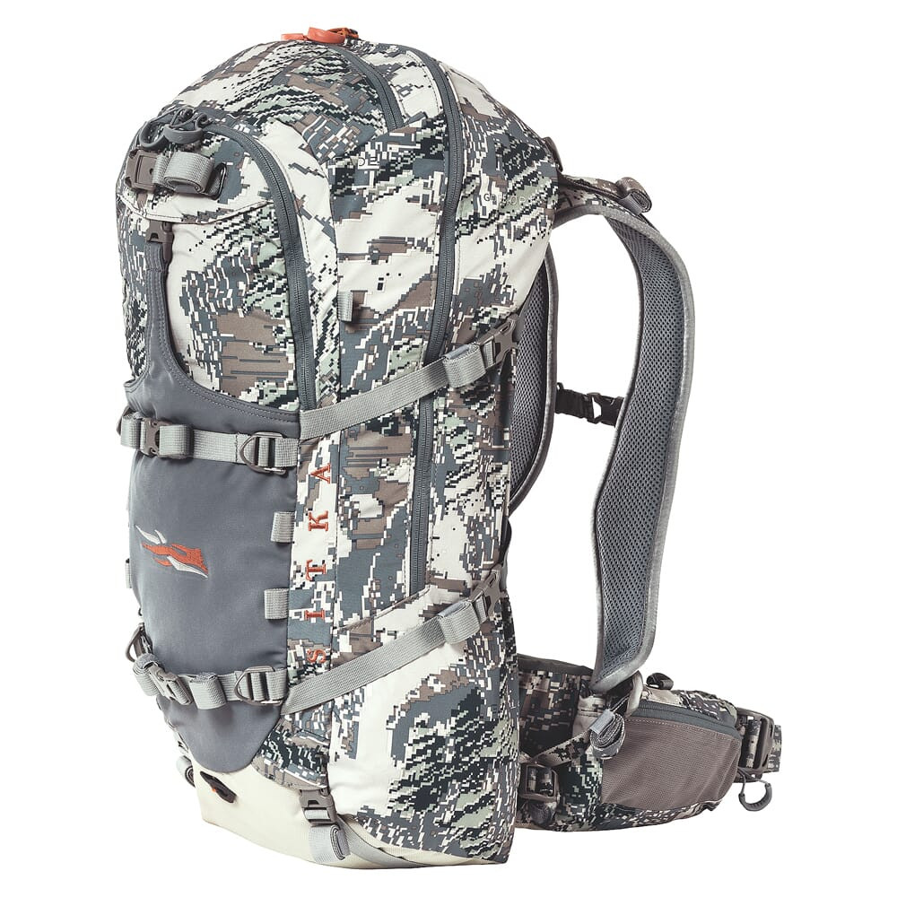 Sitka Flash 20 Pack Optifade Open Country One Size Fits All 40037-OB-OSFA, small stain on from bottom, some wear on inside main pouch. very minimal - USED/MISC