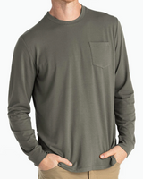 Wyoming Fly Fishing Free Fly Men's Bamboo Flex Long Sleeve Pocket Tee Fatigue