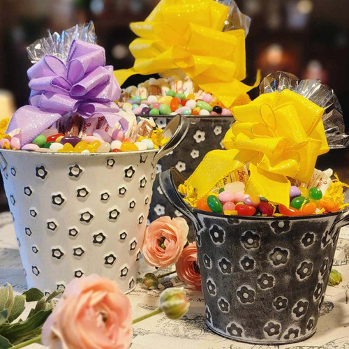 Tin Daisies - Mother's Day Buckets