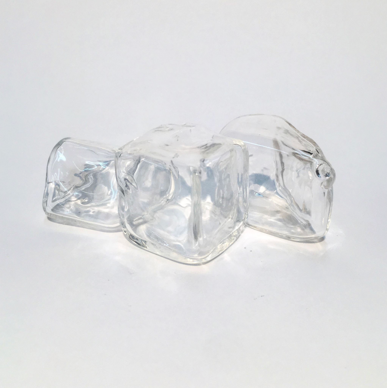 Glass Floating Ice Cubes (1 Piece)