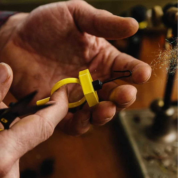 Loon Gator Grip Dubbing Spinner Yellow New Loon 20.99 Fly Tying World Tools