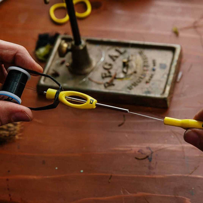 LOON ERGO BOBBIN THREADER Yellow New Loon 10.99 Fly Tying World Everything Fly Tying