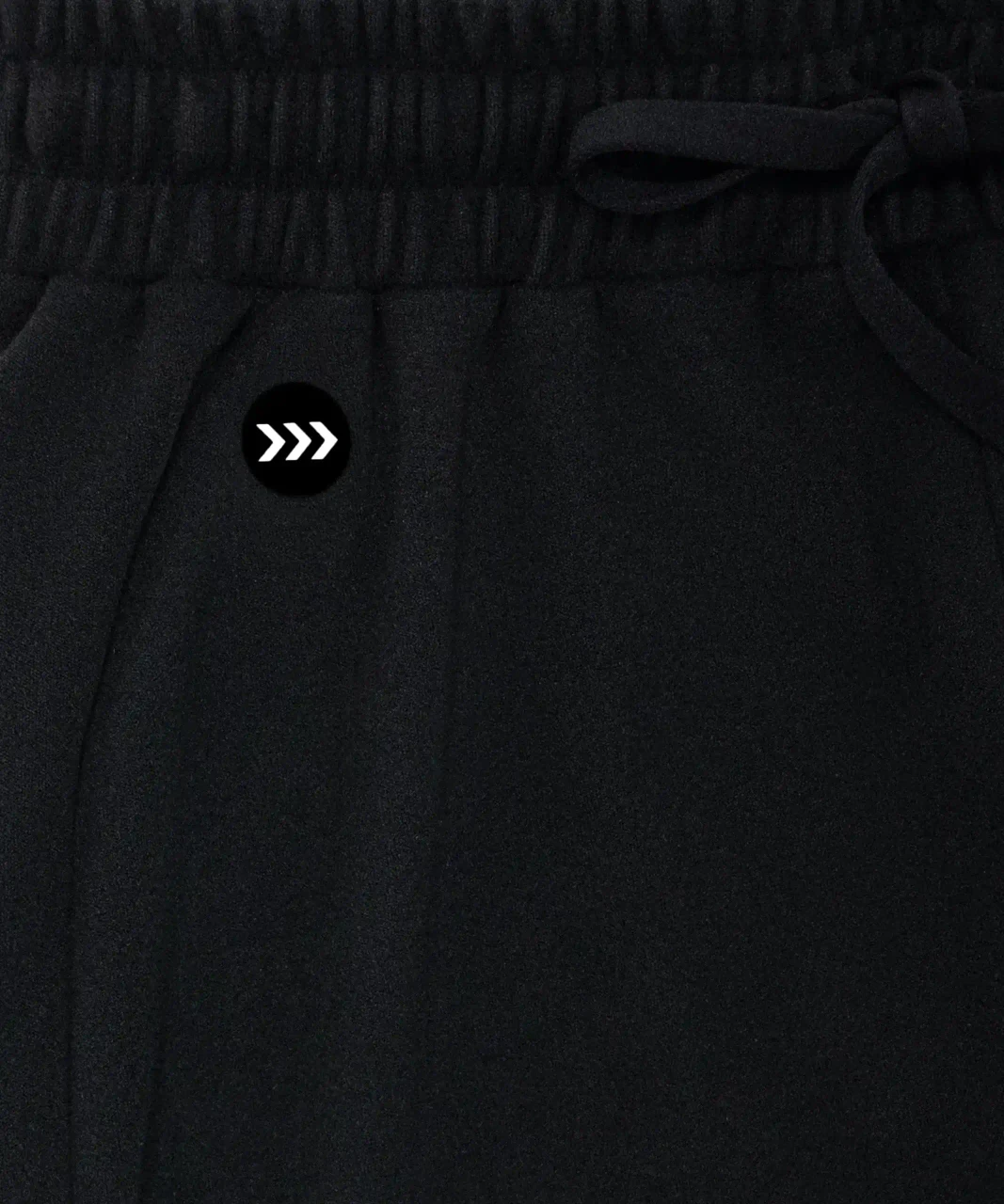 Excel Jogger, women's black performance joggers with back pocket, close-up view