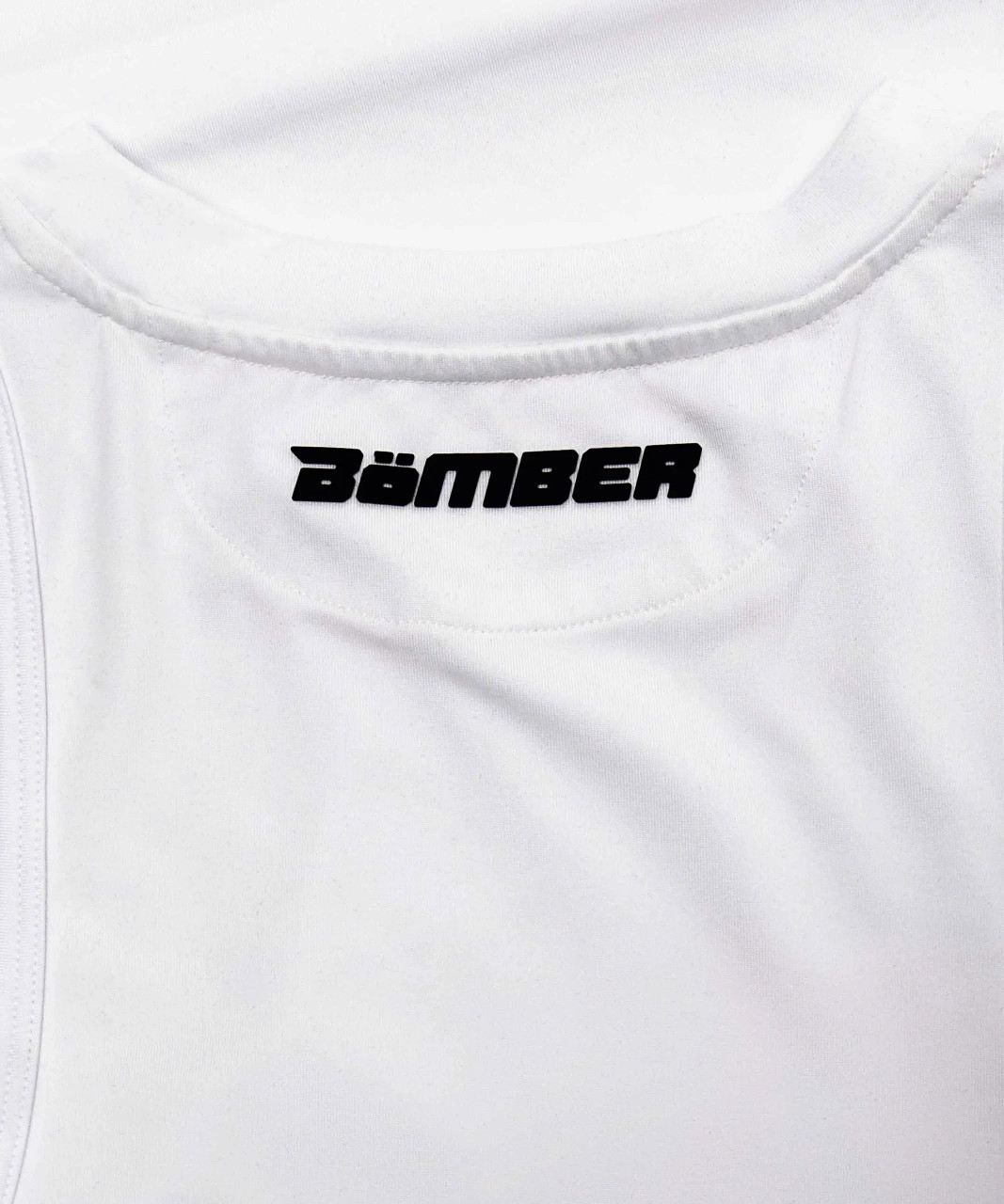 Accelerate Tank White uwomen