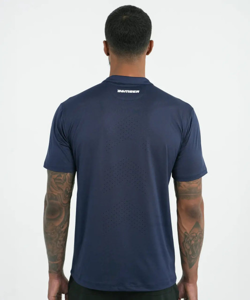 Rückansicht des leichten HydrApex™-Funktionspoloshirts für Herren in Marineblau 