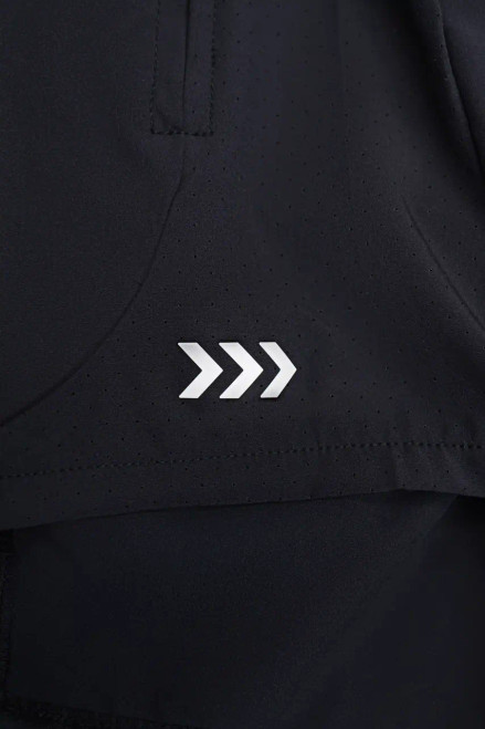 Short de sport noir pour femme, orné du logo Bomber à l'ourlet