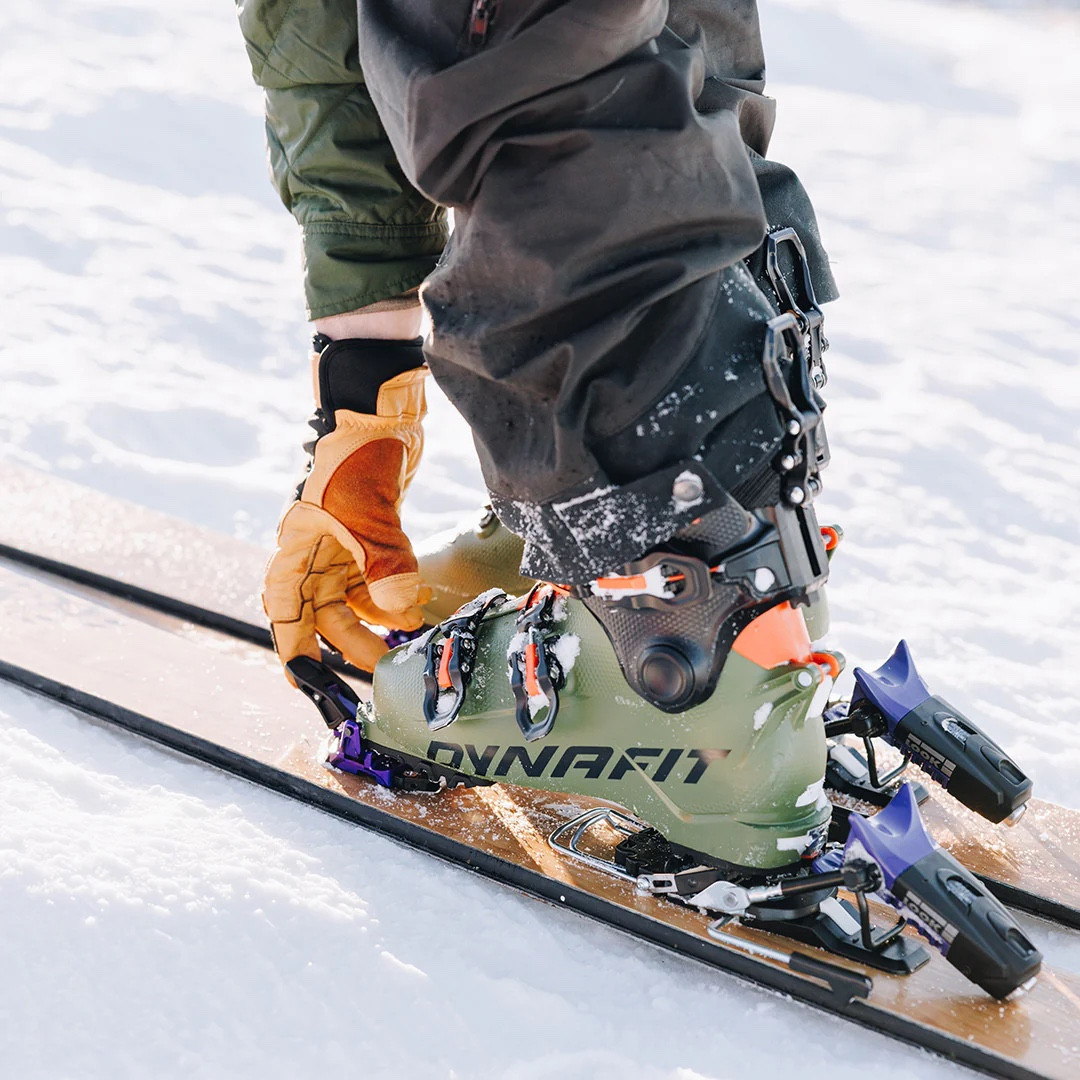 CAST Freetour 2.0 Pivot 15 - Small Planet Sports