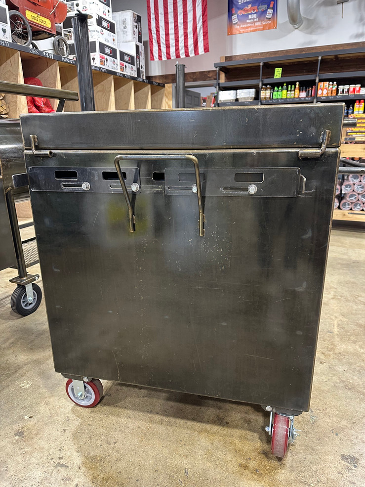 1904 Pits "The Trolley" 2'x4' Direct Heat Smoker 