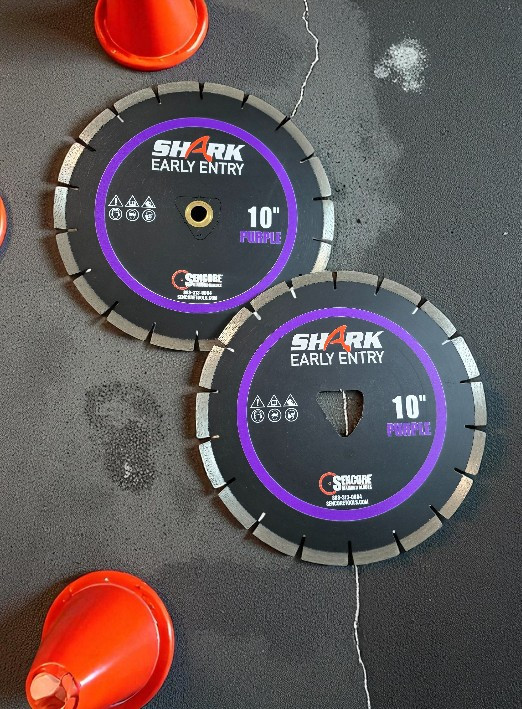 Shark Early Entry Blade - PURPLE (Universal arbor to fit 7/8