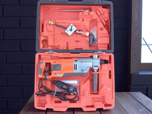 DEMO - HUSQVARNA DM 220