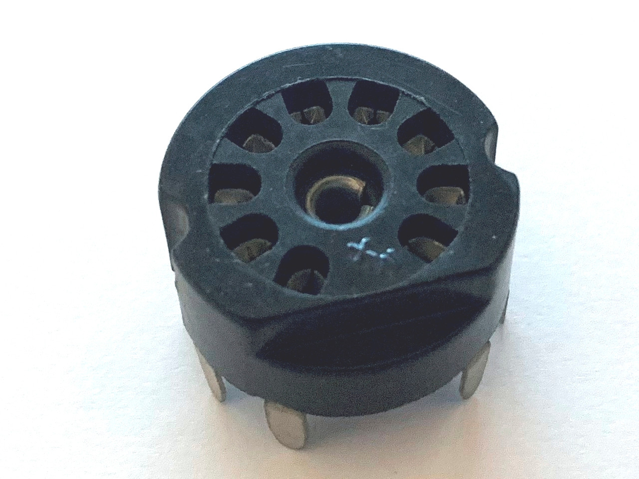 9 Pin Miniature Printed Circuit Socket (Item: NOS-SKT-71)