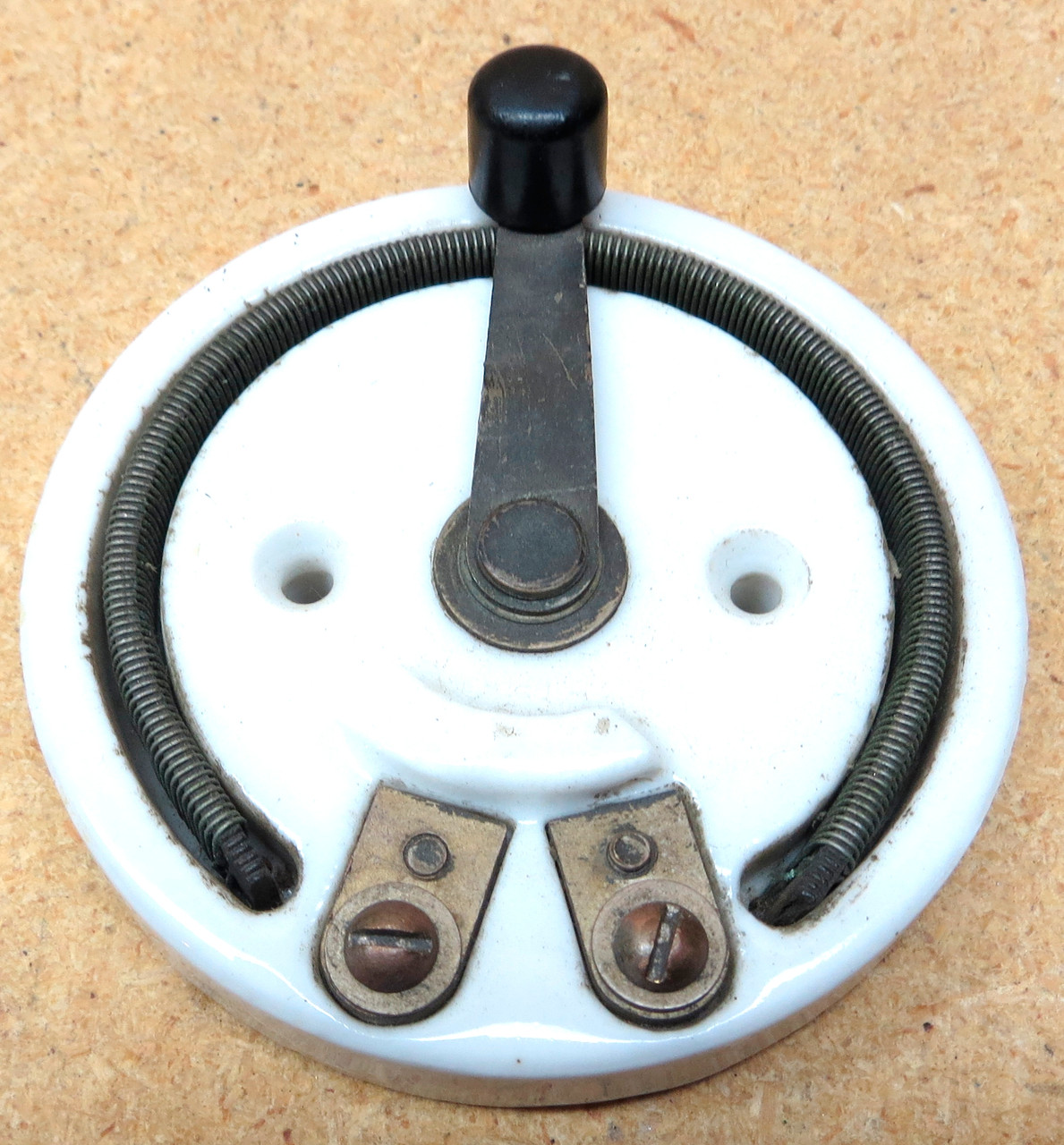 Vintage Porcelain Base Rheostat - Used (Item: RDW-122)