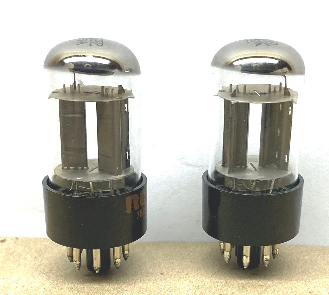 Pair of New Old Stock RCA Black Base 5692 Vacuum Tubes (Item: RDW