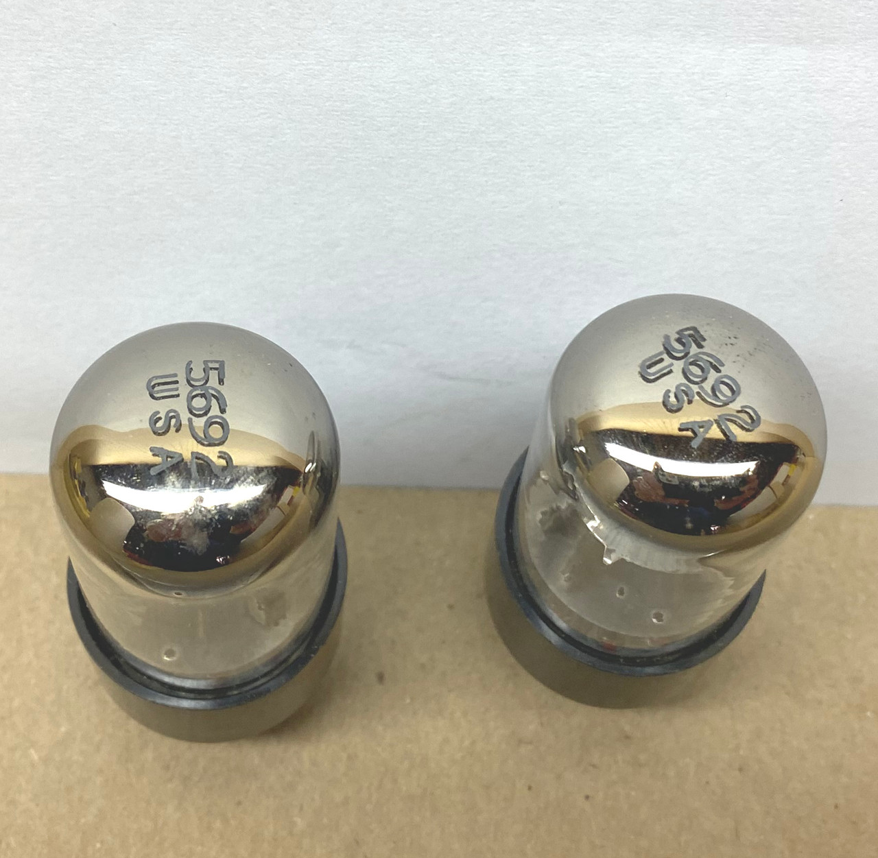 Pair of New Old Stock RCA Black Base 5692 Vacuum Tubes (Item: RDW