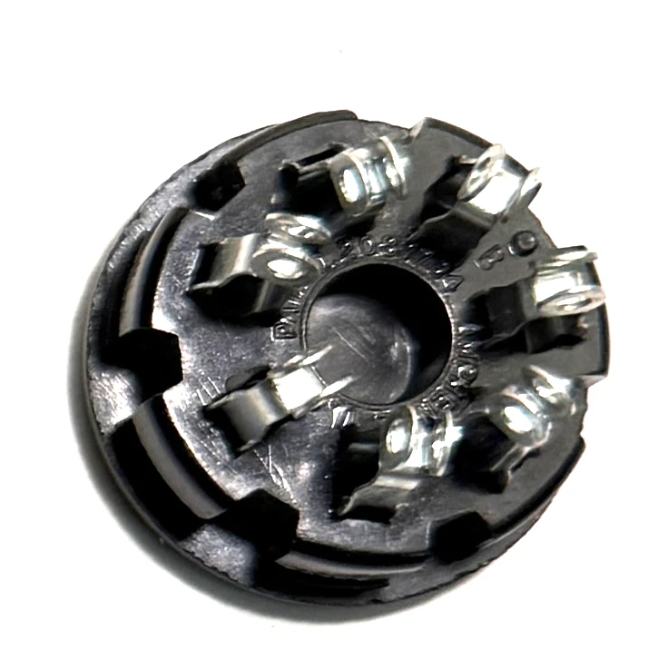 7 Pin "S" Type Tube Socket - Black Phenolic (Item: SKT-7-P2)