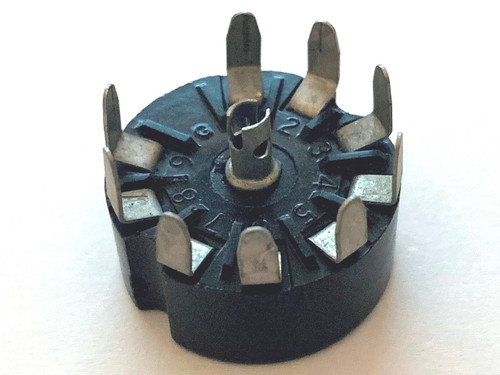 9 Pin Miniature Printed Circuit Socket (Item: NOS-SKT-71)