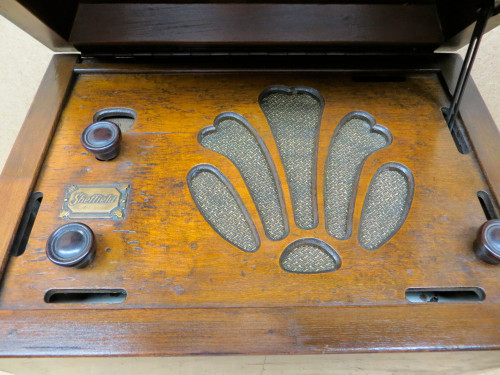 Close Up of "Sheffield" Model Plate