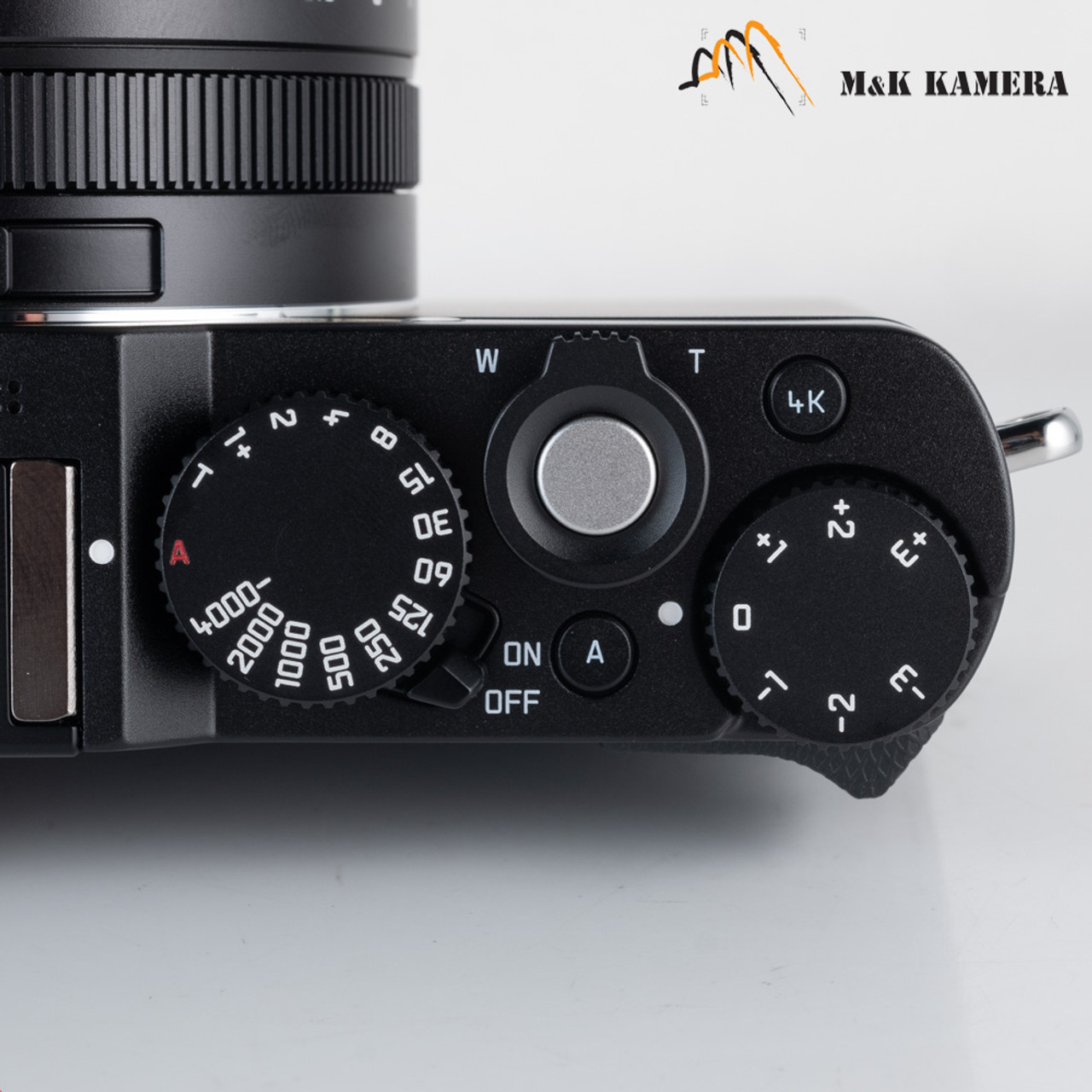 Leica D - Lux 7 Digital Camera (Black) (19141) + 64GB Extreme Pro Card +  Card Reader + Case + Cleaning Set + Memory Wallet - Starter Bundle 