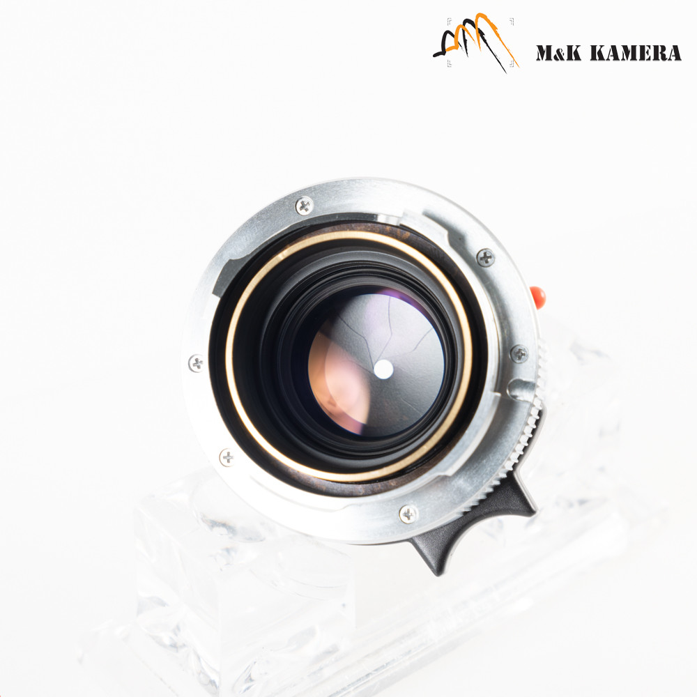 Leica Summicron-M 50mm F/2.0 IV Silver Lens Yr.1993 Germany 11825