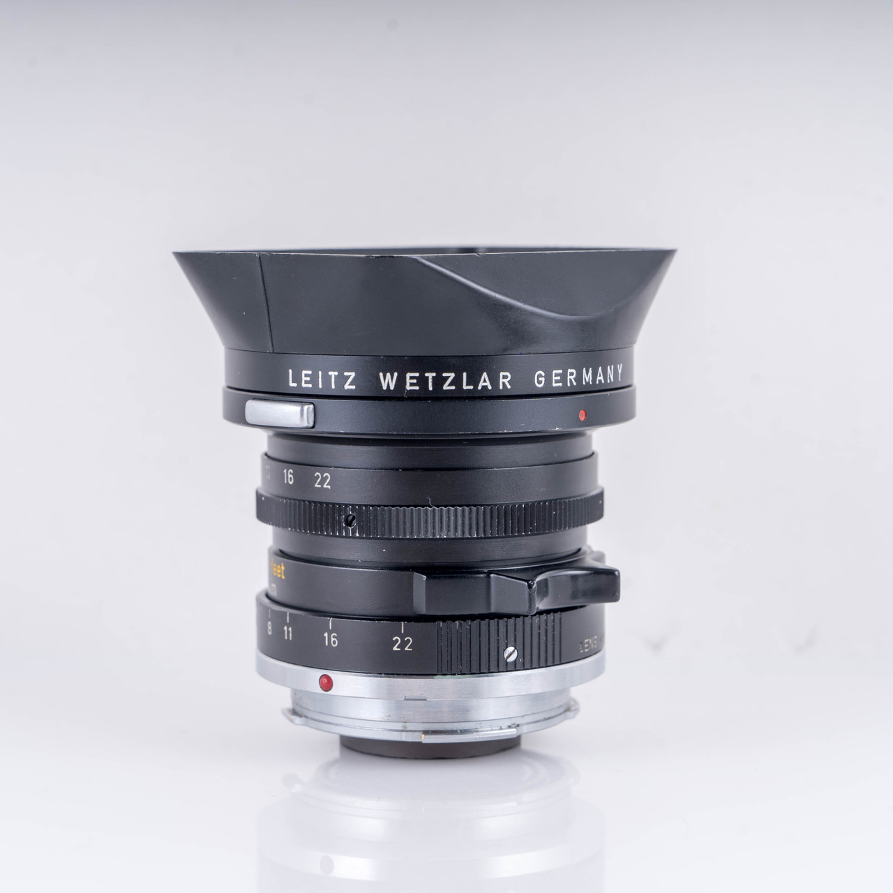 LEITZ Leica Elmarit M 28mm F/2.8 Ver.II Lens Yr.1972 Canada #10925