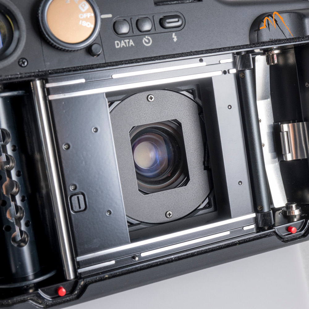 Fuji GA645Wi Professional 45/4.0 15th Anniversary Medium Format