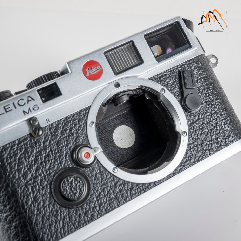 Leica M6 Panda 0.72 Silver Film Rangefinder Camera #23793 - M & K