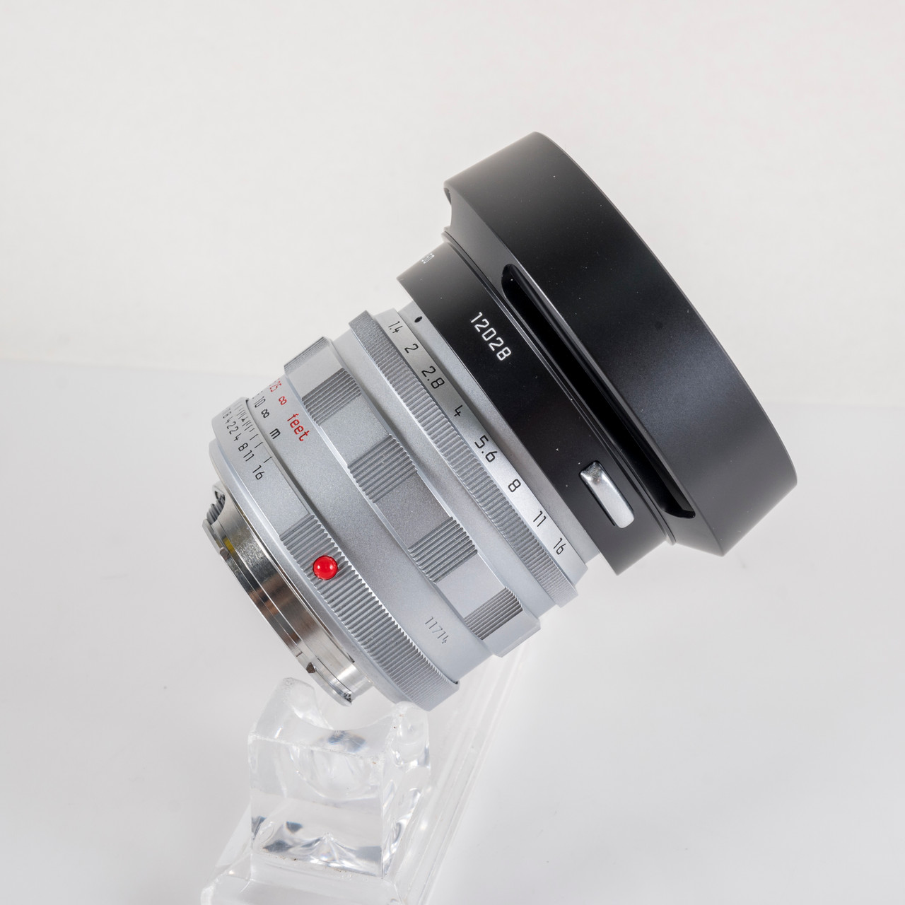 Leica Summilux-M 50mm F/1.4 11714 2025 Version E46 Silver Lens
