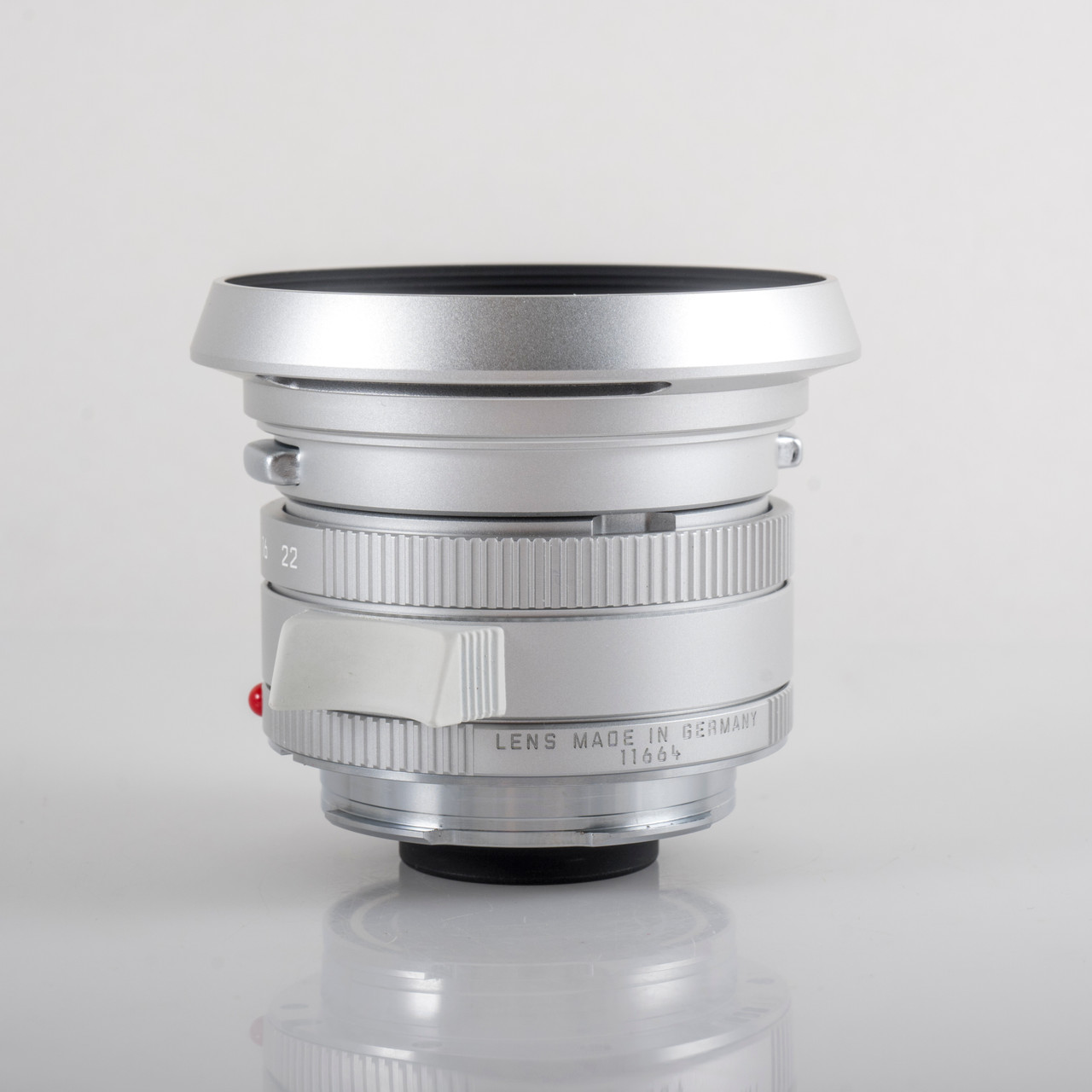 Leica Elmarit-M 28mm F/2.8 E39 Asph 11664 Silver Lens Yr.2009