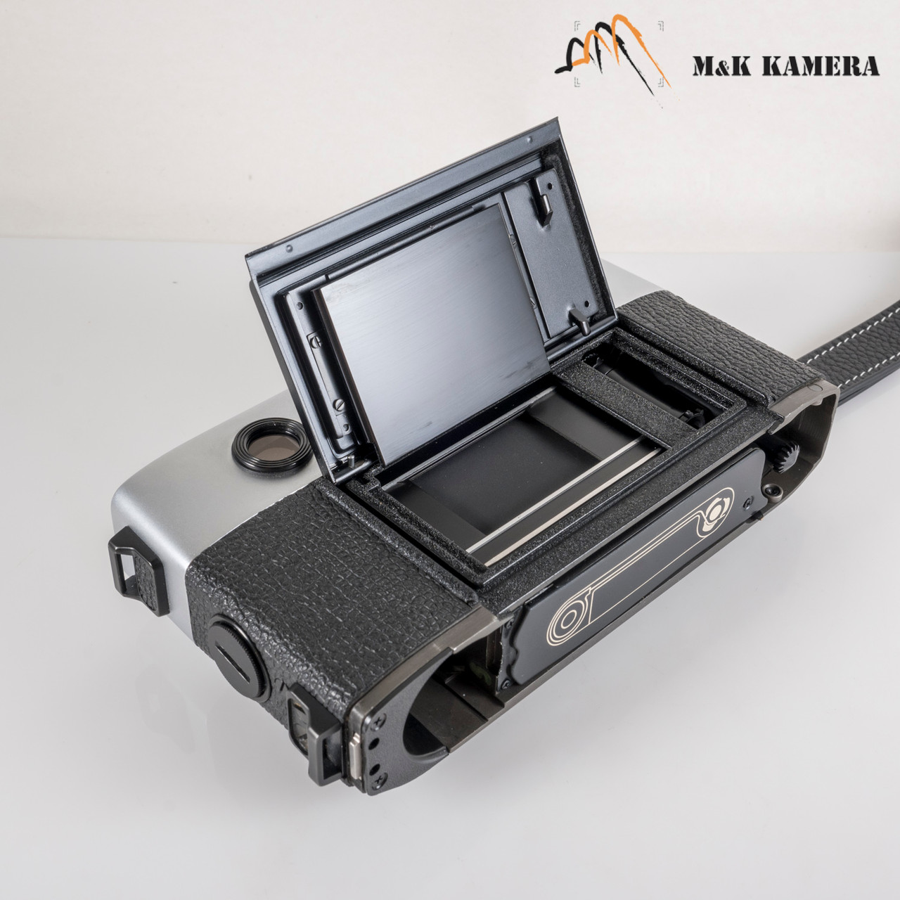 Leica M5 Silver Film Rangefinder Camera #23877 - M & K Kamera