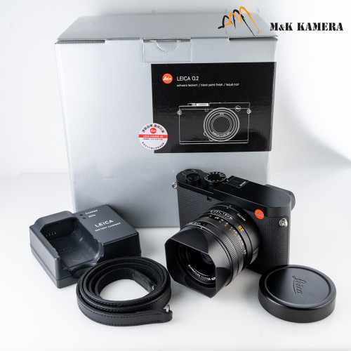Leica Q2 Black Digital Compact Camera (47.3MP) 19050 #710