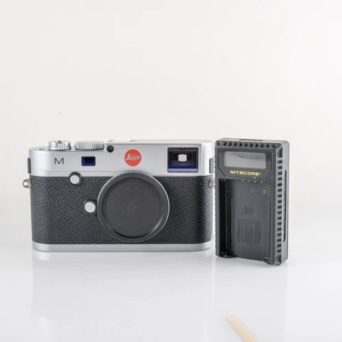 Leica M240 10771 CMOS Silver Digital Rangefinder Camera 10771 #88675