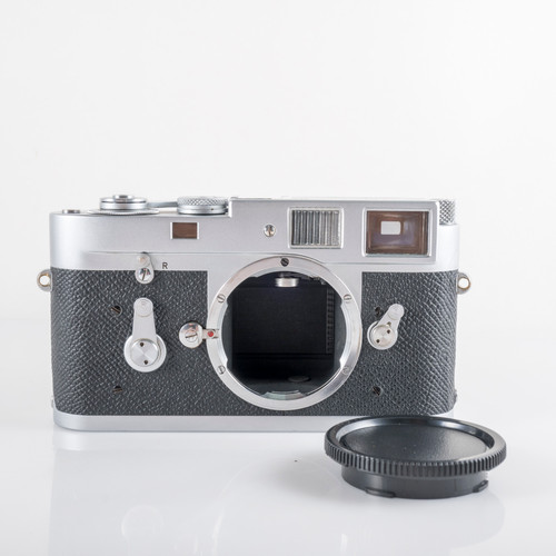 Leica M2 Silver Film Rangefinder Camera #11952
