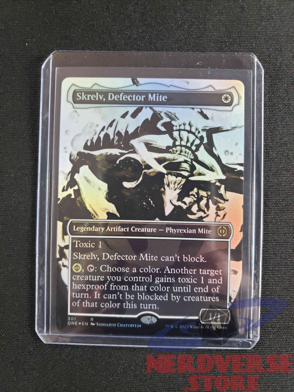 Skrelv Defector Mite #301 Showcase Foil - MtG - Phyrexia All Will Be One - R