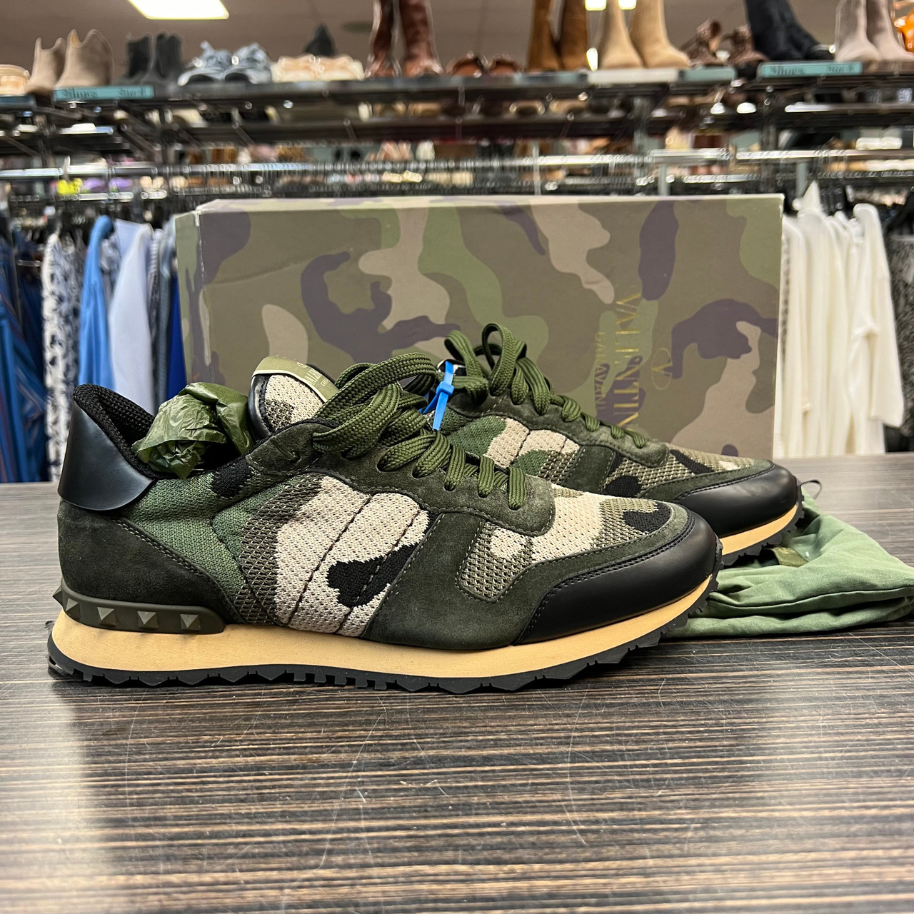 Used Valentino Mens Casual Shoes1