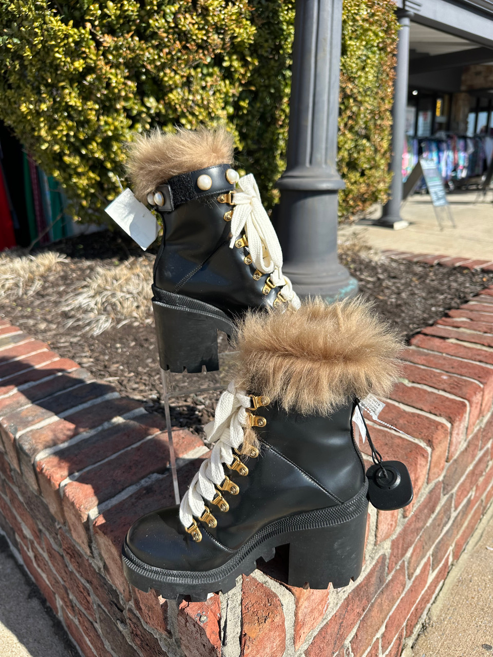 Used Gucci Combat Pearl Boots 6