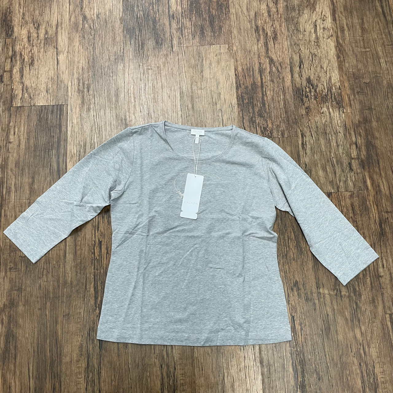 Used Escada Active Long Sleeve XL-16