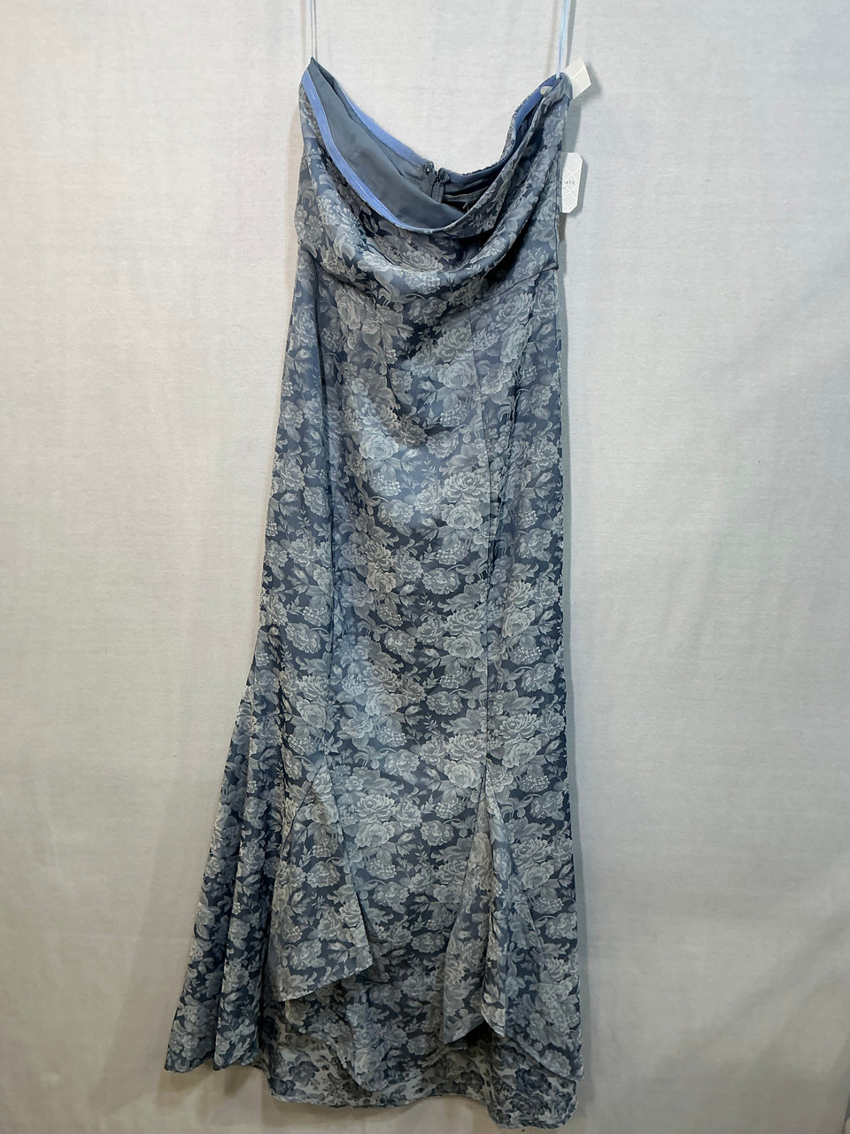 Used Altar'd State Long Dress B M-8/10