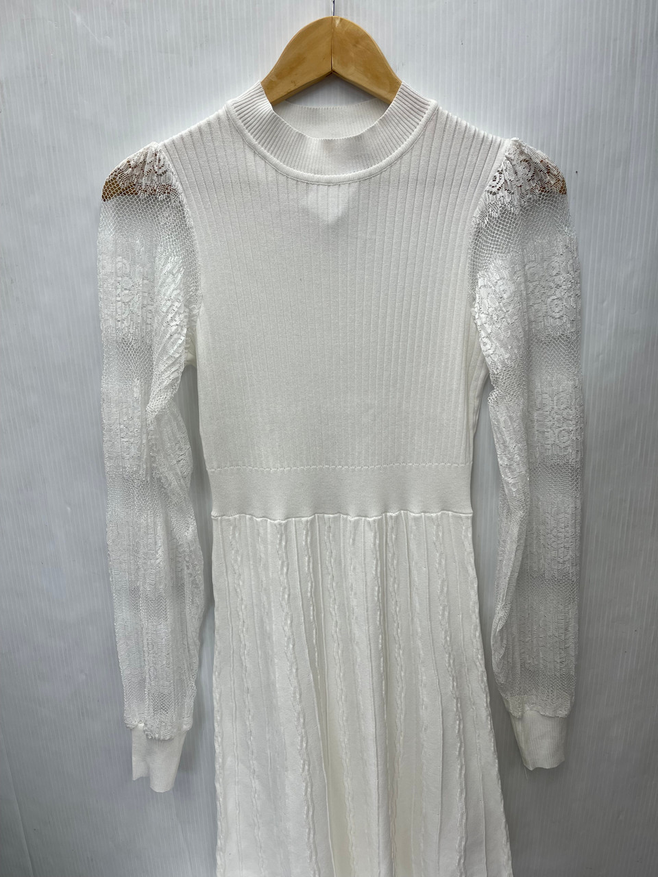 Used Nanette Nanette Lepore Short Dress F S-4/6 Used Nanette Nanette Lepore Short Dress F S-4/6