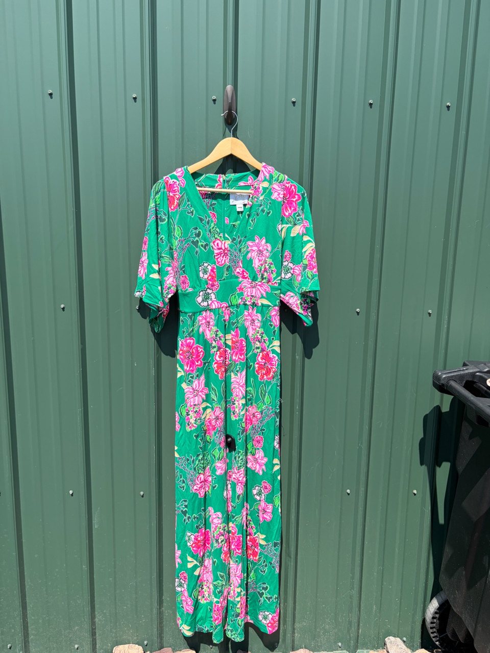 lilly pulitzer maxi dress Clairabel 55 From top of shoulder to hem (based on a size small/4) Lilly Pulitzer Anali Maxi Cover-Up