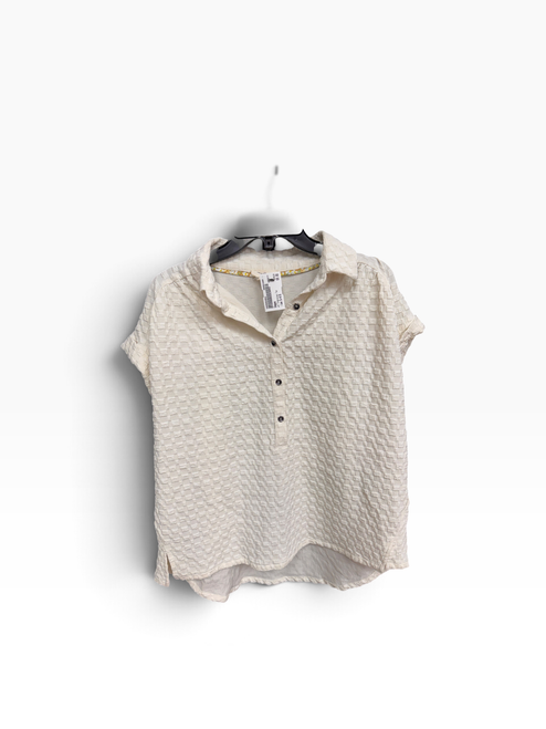 Vist Large View of Product Image Which is Used Umgee Sleeveless Top S-4/6