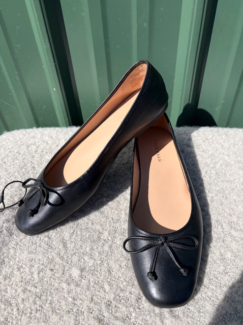 Vist Large View of Product Image Which is Used Cole Haan Flats 9